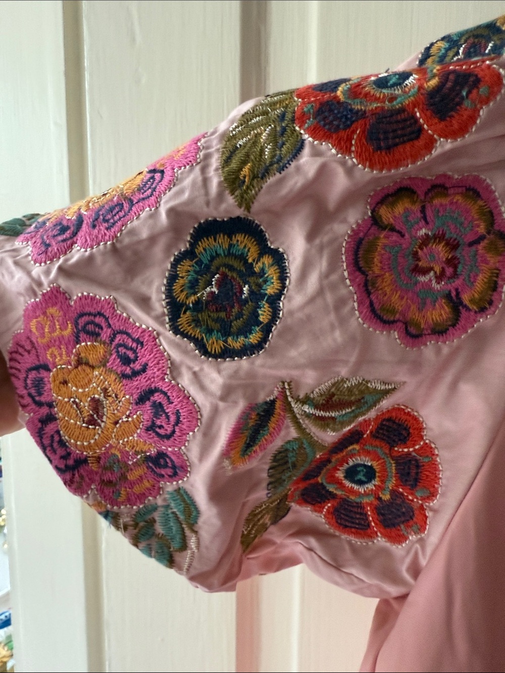 THML Pink Blouse with Multicolor Embroidered Puff Sleeves - Picture 3 of 4